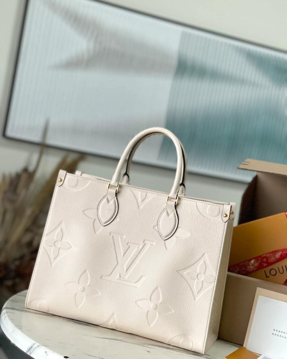 1:1 Replica Louis Vuitton LV Onthego MM Monogram Empreinte Leather Luxury Bag For Women M46531 - 35cm