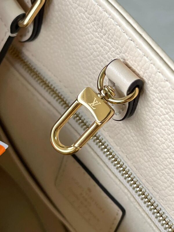1:1 Replica Louis Vuitton LV Onthego MM Monogram Empreinte Leather Luxury Bag For Women M46531 - 35cm