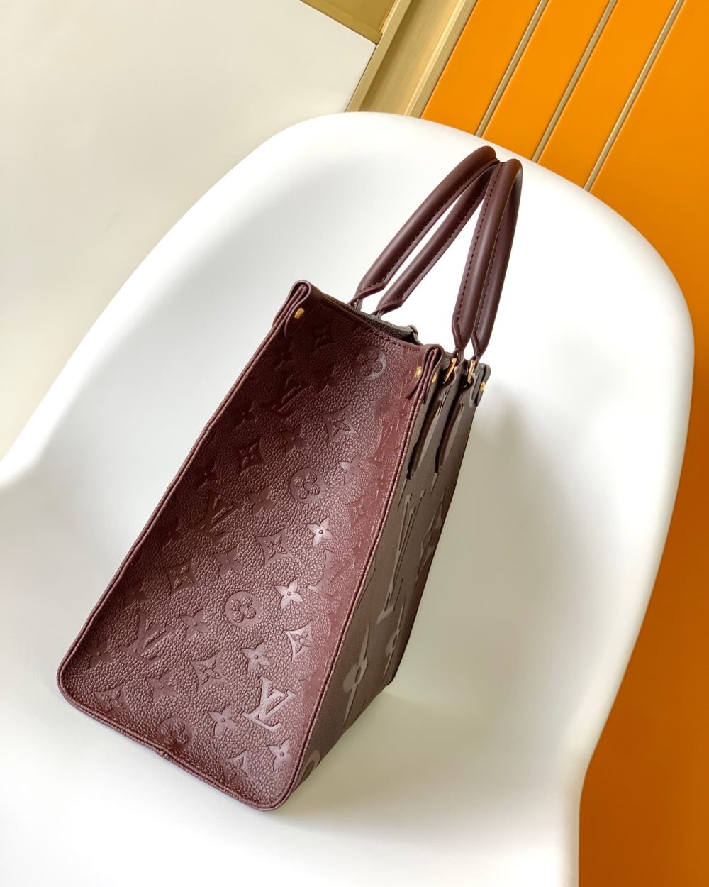 1:1 Replica Louis Vuitton LV Onthego MM Monogram Empreinte Leather Luxury Bag For Women M46601 - 35cm