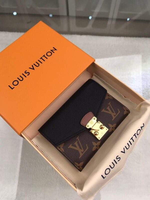 Louis Vuitton Pallas Monogram 13cm Black