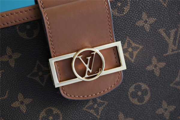 Louis Vuitton Pochette Dauphine Monogram and Monogram Reverse Canvas Brown For Women, Women's Wallets 10.2in/26cm LV M69184