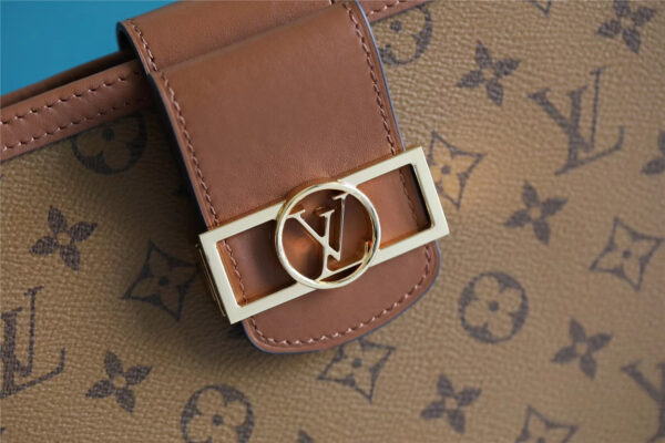 Louis Vuitton Pochette Dauphine Monogram and Monogram Reverse Canvas For Women, Women's Wallets 10.2in/26cm LV