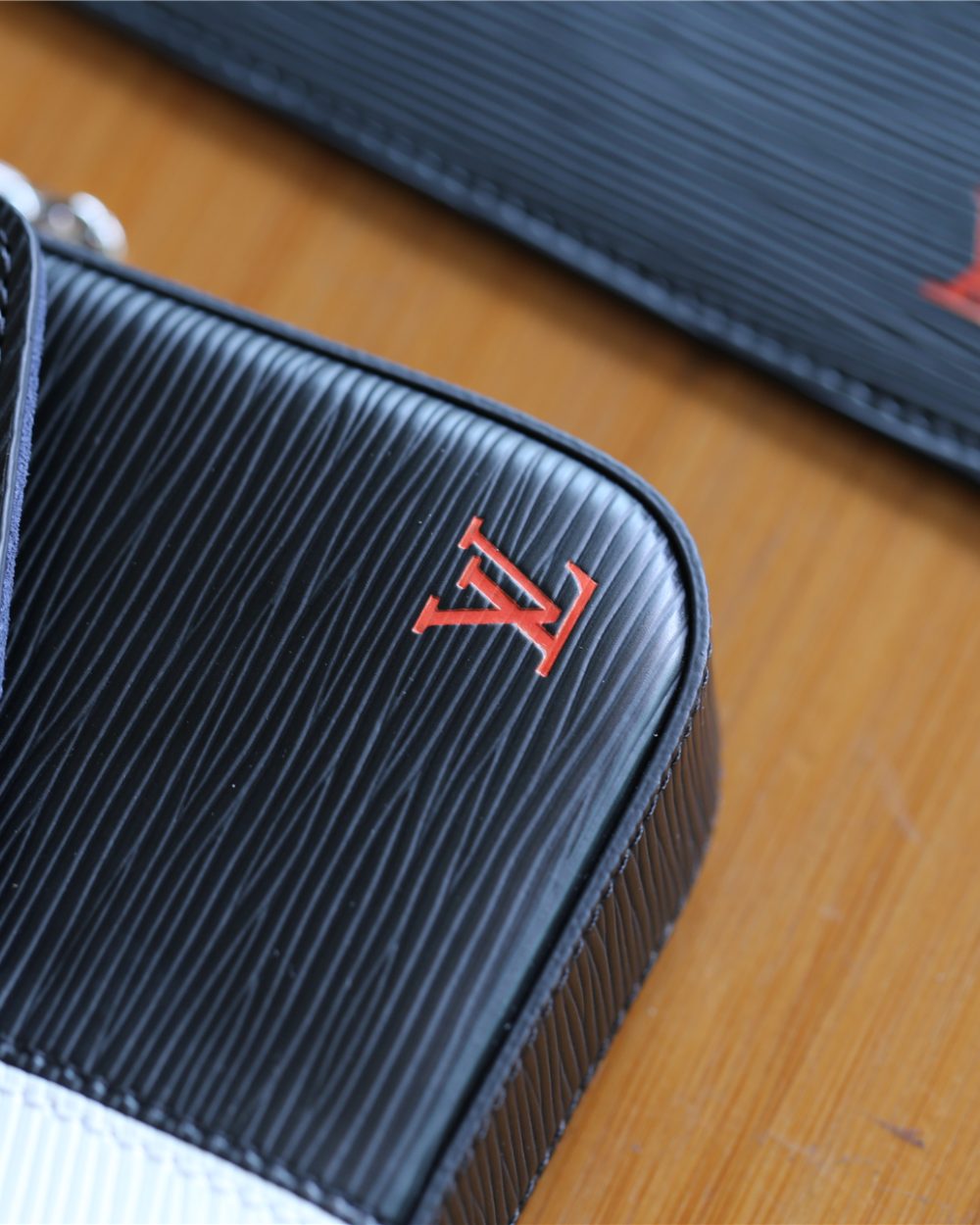 1:1 Replica Louis Vuitton Pochette Felicie Epi Black For Women, Women's Wallets 8.3in/21cm LV