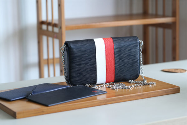 Louis Vuitton Pochette Felicie Epi Black For Women, Women's Wallets 8.3in/21cm LV