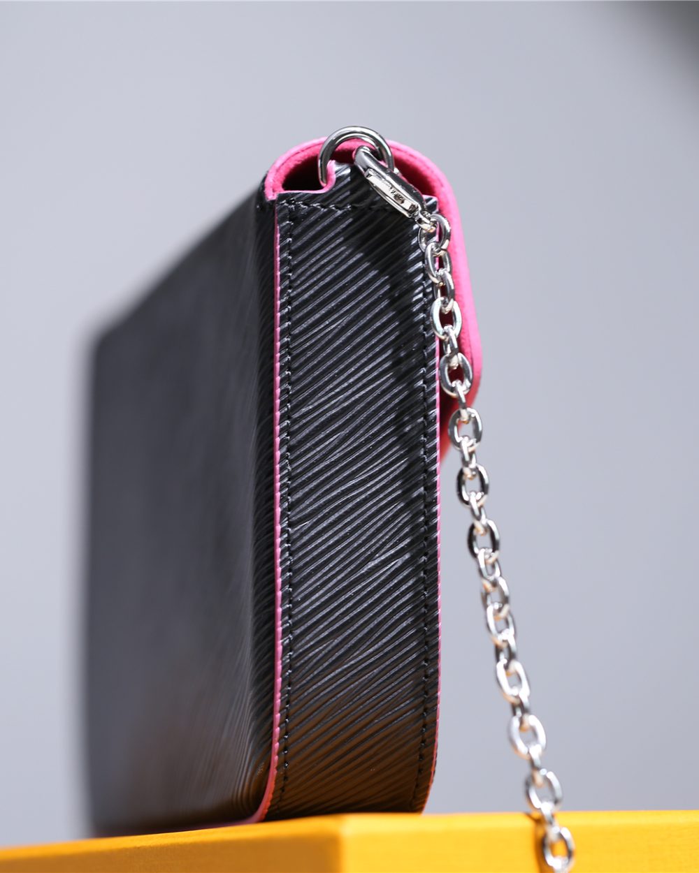 1:1 Replica Louis Vuitton Pochette Felicie Epi Black/Red For Women, Women's Wallets 8.3in/21cm LV