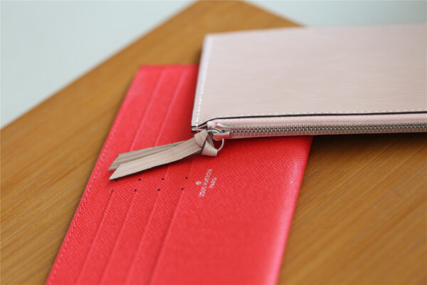 Louis Vuitton Pochette Felicie Epi Rose Ballerine For Women, Women's Wallets 8.3in/21cm LV 