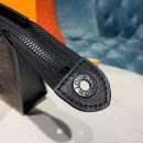1:1 Replica Louis Vuitton Pochette Voyage MM Monogram Canvas For Men, Men's Wallet 8.3in/27cm LV M61692