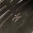 1:1 Replica Louis Vuitton Pochette Voyage MM Monogram Canvas For Men, Men's Wallet 8.3in/27cm LV M61692