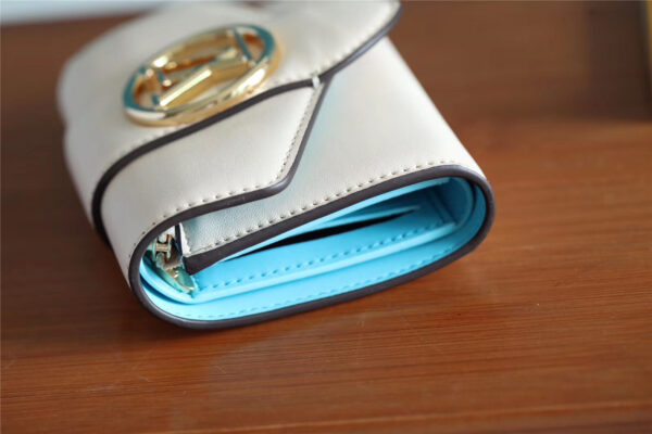 Louis Vuitton Pont 9 Compact Wallet Creme For Women, Women's Wallets 4.2in/12cm LV M69176