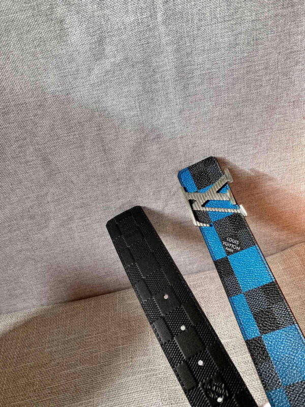 1:1 Replica Louis Vuitton Reversible LV Belt Damier Graphite 3D Canvas Blue and Black LV Women Belt