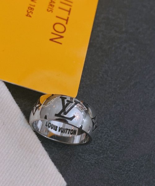 Louis Vuitton Ring