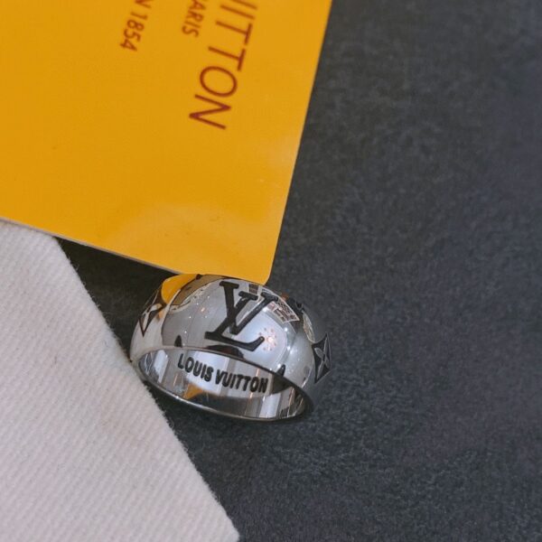Louis Vuitton Ring