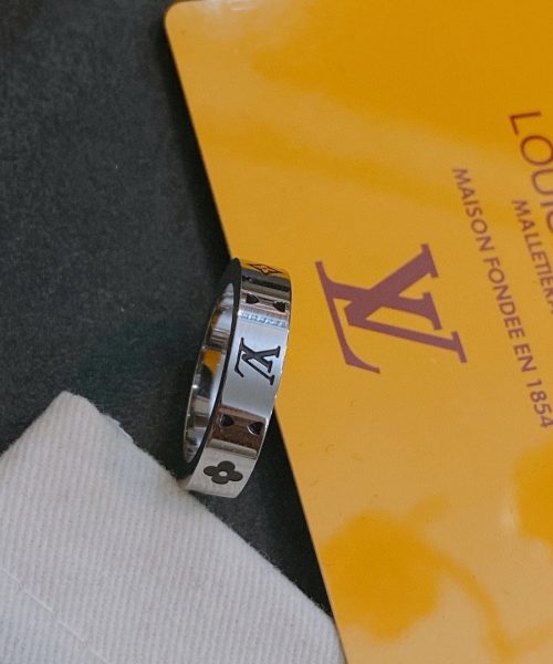 Louis Vuitton Ring