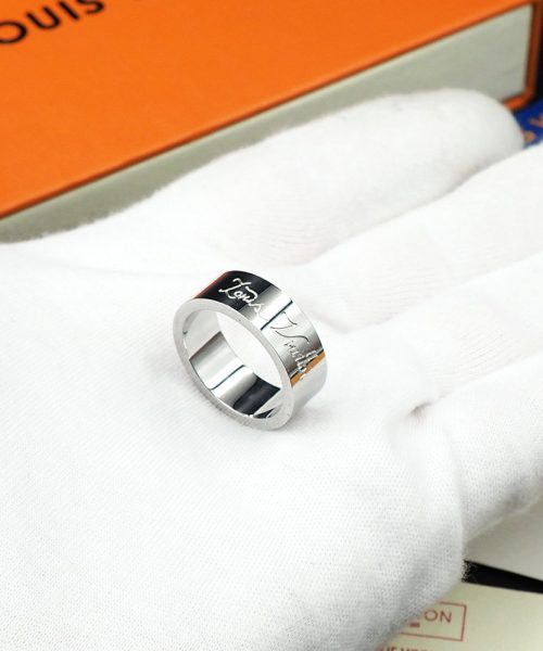 Louis Vuitton Ring