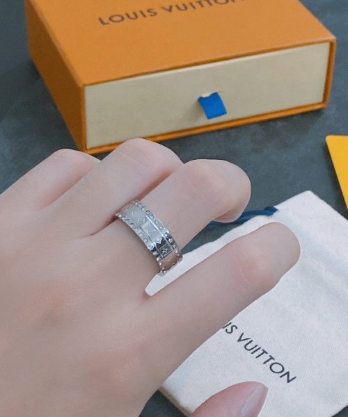 Louis Vuitton Ring