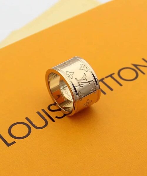 Louis Vuitton Ring