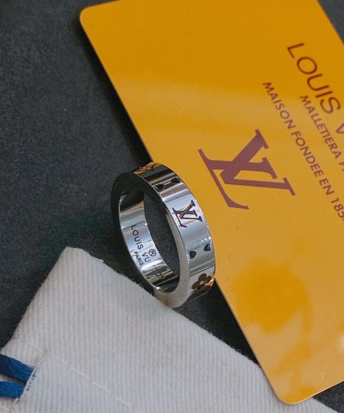 Louis Vuitton Ring