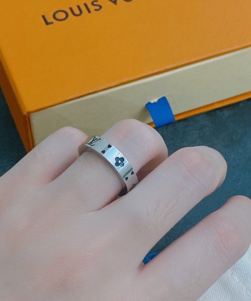 Louis Vuitton Ring