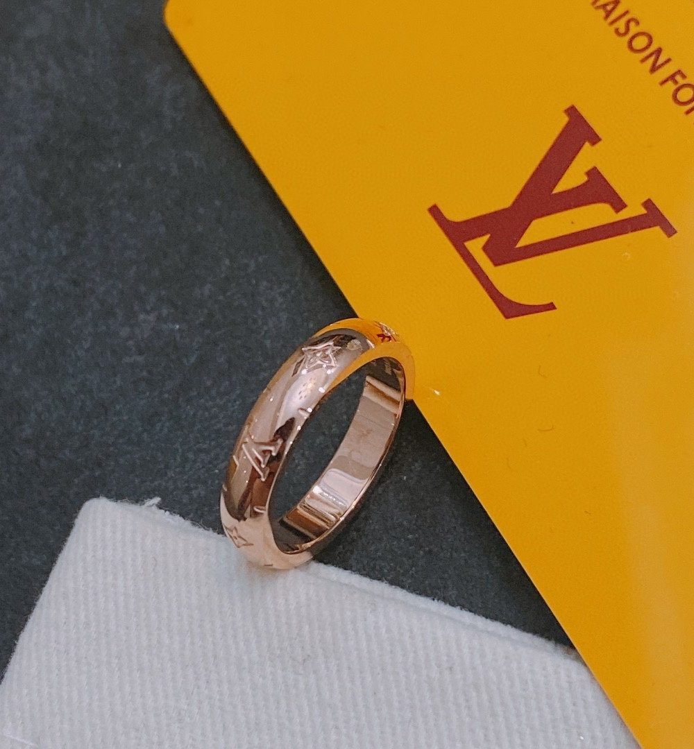 Louis Vuitton Ring