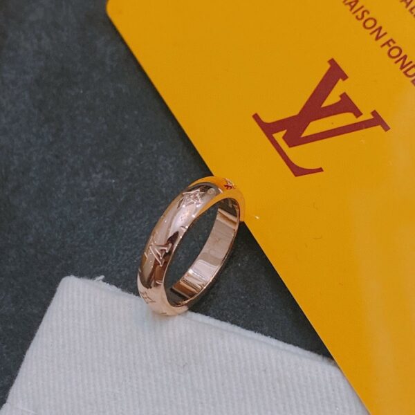 Louis Vuitton Ring