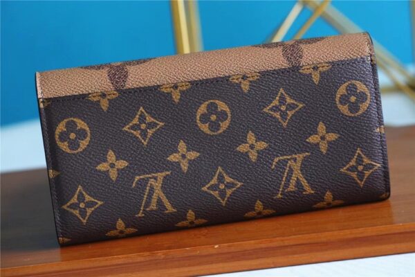 Louis Vuitton Sarah Wallet Monogram and Monogram Reverse Canvas For Women, Women's Wallets 7.5in/19cm LV M80726