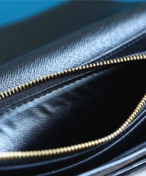 1:1 Replica Louis Vuitton Sarah Wallet Monogram and Monogram Reverse Canvas For Women, Women's Wallets 7.5in/19cm LV M80726