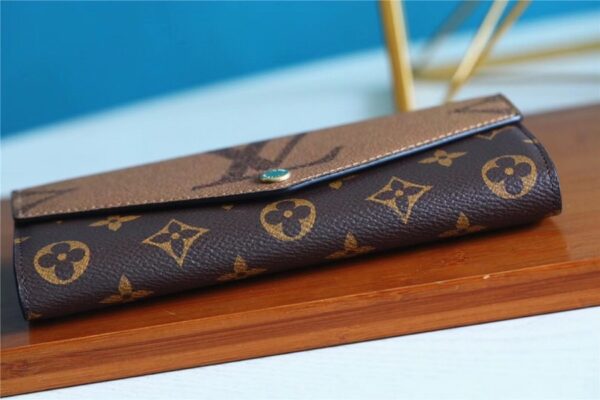 Louis Vuitton Sarah Wallet Monogram and Monogram Reverse Canvas For Women, Women's Wallets 7.5in/19cm LV M80726