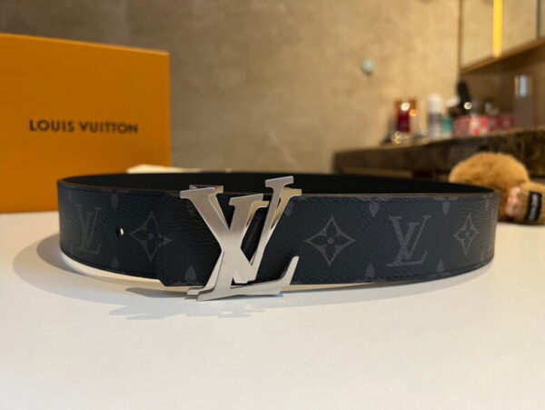 1:1 Replica Louis Vuitton Shake Reversible LV Belt Monogram Eclipse canvas Black LV Women Belt