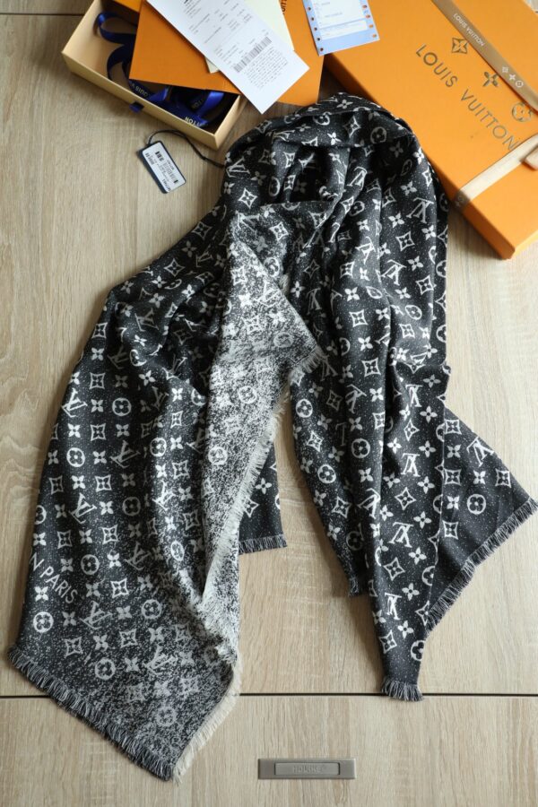 Louis Vuitton Silk Wool Square Dark Blue Scarf 140cm/55in 