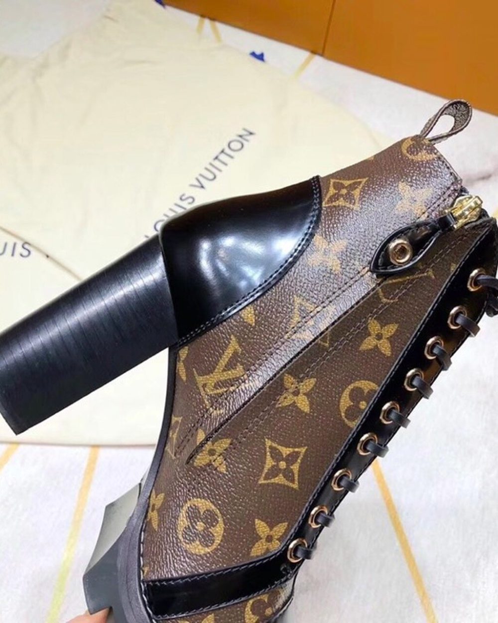 Louis Vuitton Star Trail Ankle Boot Patent Monogram Material Black For Women LV 1A2Y7P