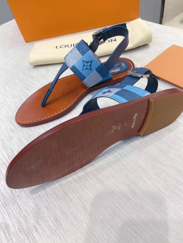 Louis Vuitton Starboard Flat Thong Sandal Monogram Denim Blue For Women LV