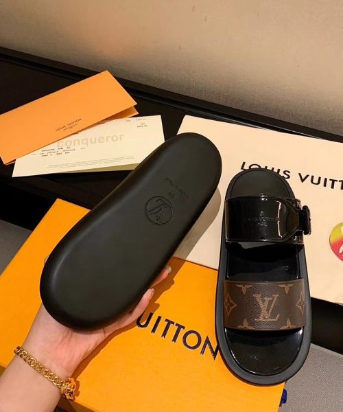 Louis Vuitton Sunbath Flat Mule Shiny Rubber Black For Women LV