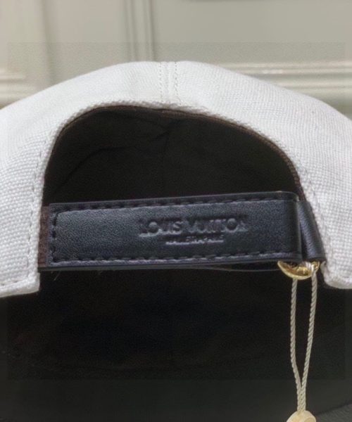 Louis Vuitton Supreme Cap White LV Cap