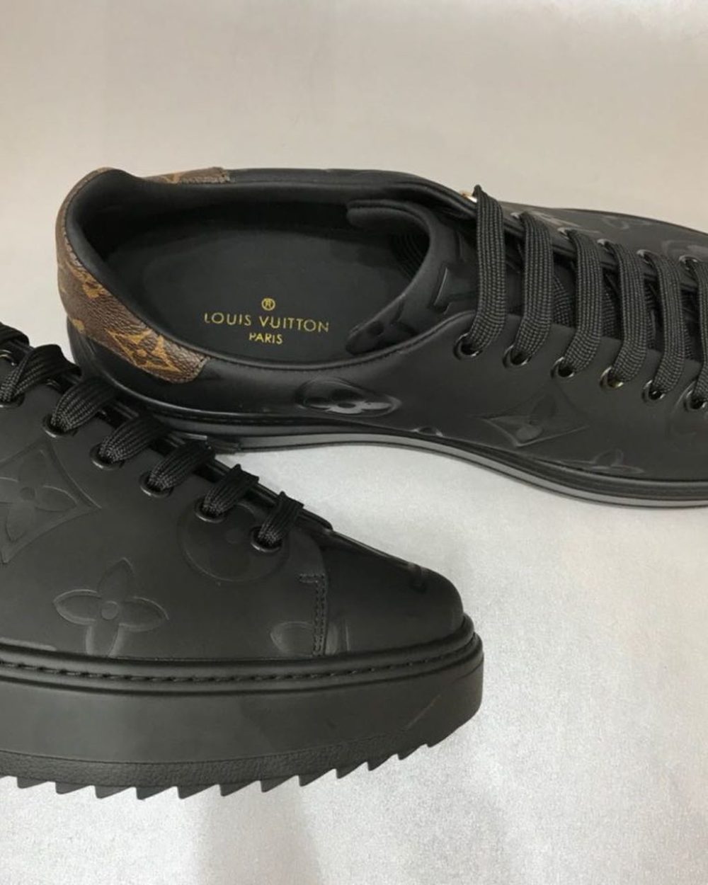 Louis Vuitton Time Out Sneaker Patent Monogram Material Black For Women LV