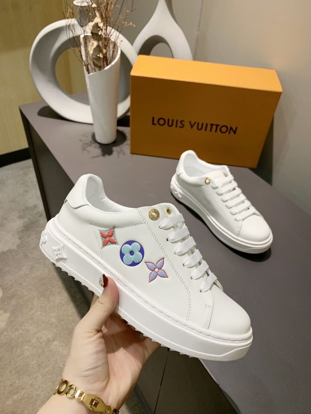 Louis Vuitton Time Out Sneaker White For Women LV - Image 2