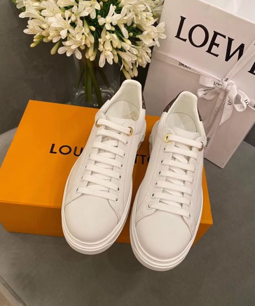 Louis Vuitton Time Out Sneakers Calfskin Leather Spring/Summer Collection, White