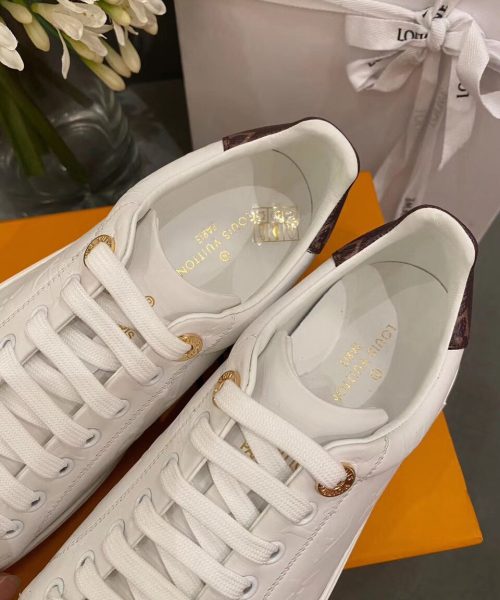 Louis Vuitton Time Out Sneakers Calfskin Leather Spring/Summer Collection, White