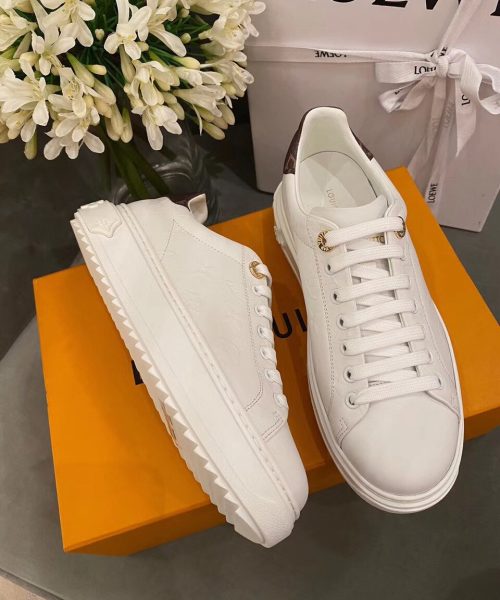 Louis Vuitton Time Out Sneakers Calfskin Leather Spring/Summer Collection, White