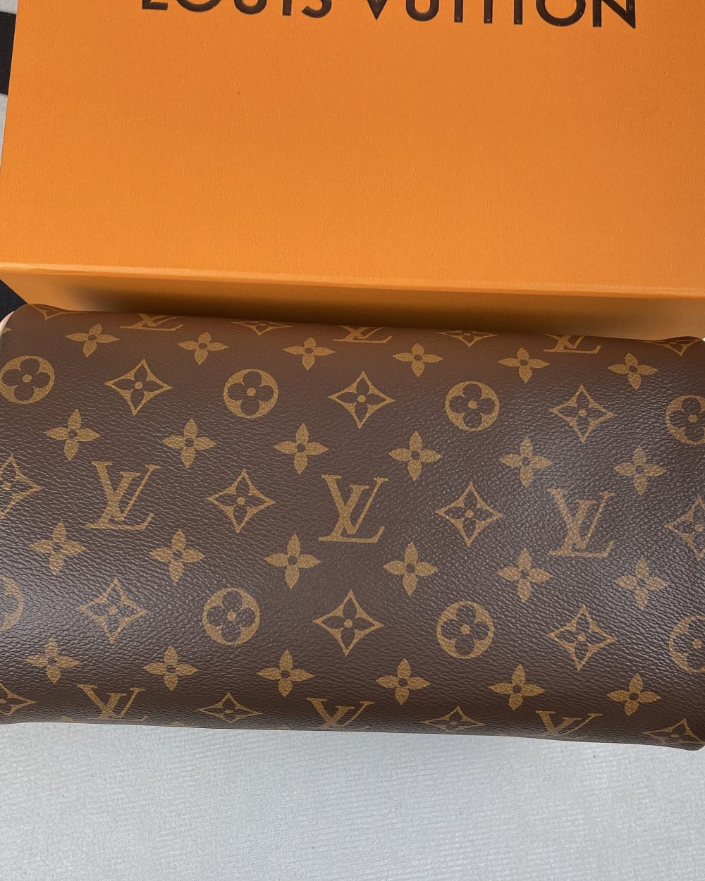 1:1 Replica Louis Vuitton Toilet Pouch GM Monogram Canvas For Women, Women's Wallets 7.9in/20cm LV M47507