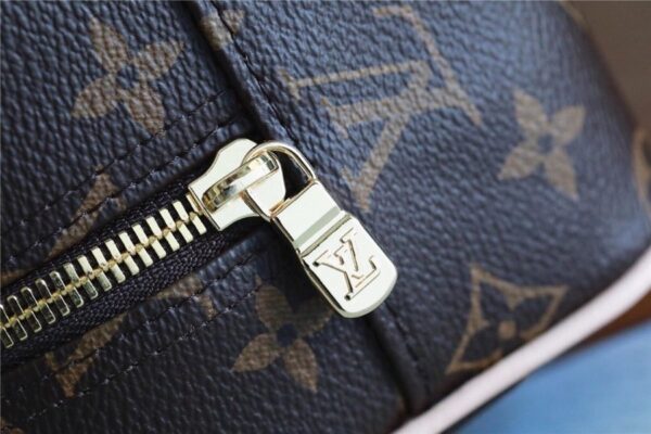 Louis Vuitton Toilet Pouch GM Monogram Canvas For Women, Women's Wallets 7.9in/20cm LV M47507