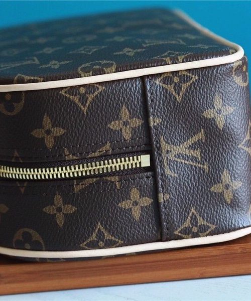 1:1 Replica Louis Vuitton Toilet Pouch GM Monogram Canvas For Women, Women's Wallets 7.9in/20cm LV M47507