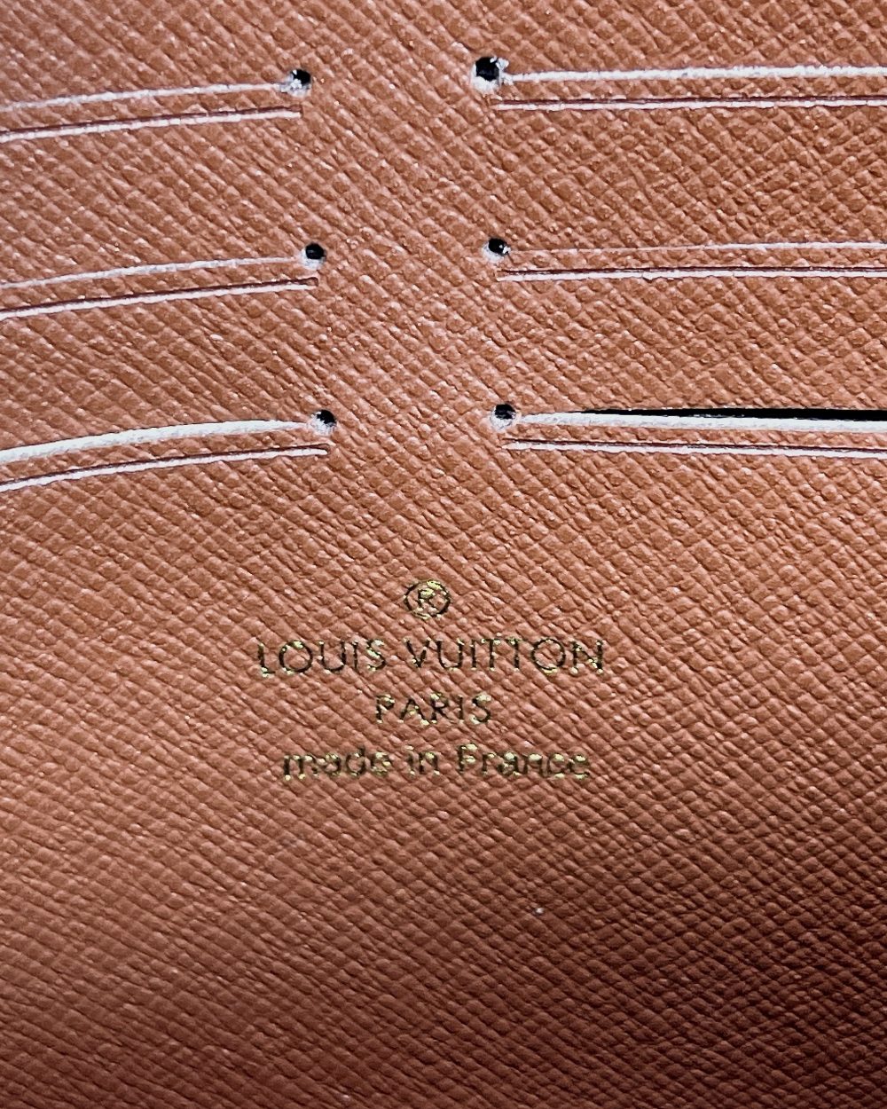 1:1 Replica Louis Vuitton Toiletry Pouch on Chain Monogram Canvas For Women, Women's Wallets 9.8in/25cm LV M81412