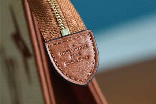 Louis Vuitton Toiletry Pouch Raffia Natural /Caramel Brown For Women, Women's Wallets 9.8in/25cm LV
