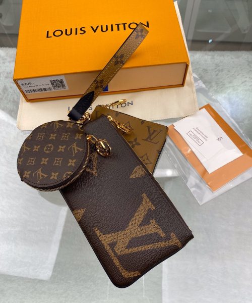 1:1 Replica Louis Vuitton Trio Pouch Monogram Giant/ Monogram Reverse/ Monogram Canvas Pink For Women, Women's Wallets 7.7in/19.5cm LV M68756
