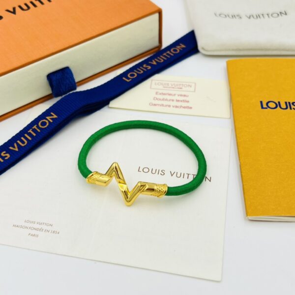 Louis Vuitton Volt Upside Down Play Small Bracelet Yellow Gold