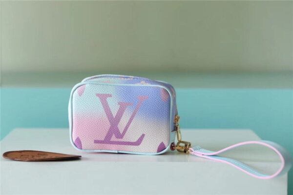 Louis Vuitton Wapity Case Monogram Canvas Sunrise Pastel For Women, Women's Wallets 4.3in/11cm LV M81339