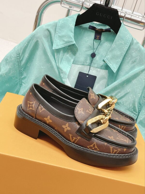 Louis Vuitton Women's Academy Loafer Brown For Women LV