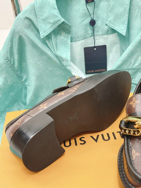 Louis Vuitton Women's Academy Loafer Brown For Women LV