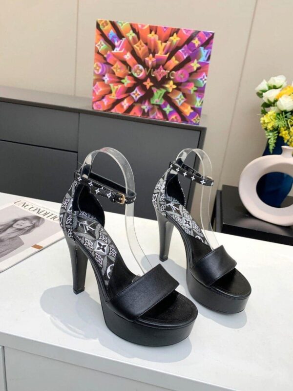 Louis Vuitton Women's Afterglow Platform Sandal Black And White For Women LV
