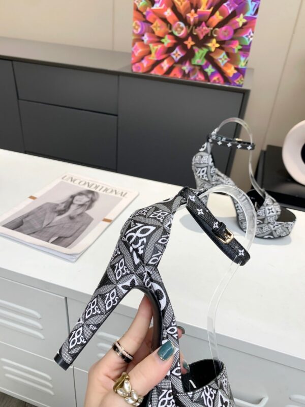 Louis Vuitton Women's Afterglow Platform Sandal Black For Women LV
